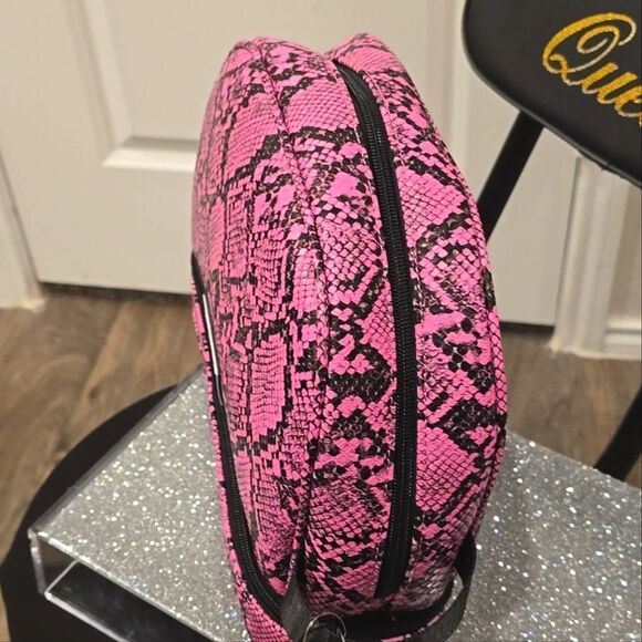 Kendall & Kylie Neon Pink Snakeskin Print Zip Around Travel Cosmetic Case - Picture 6 of 8